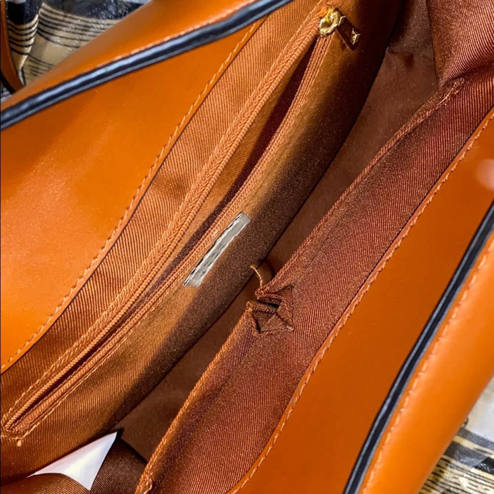 Purse - Picture 4 of 5